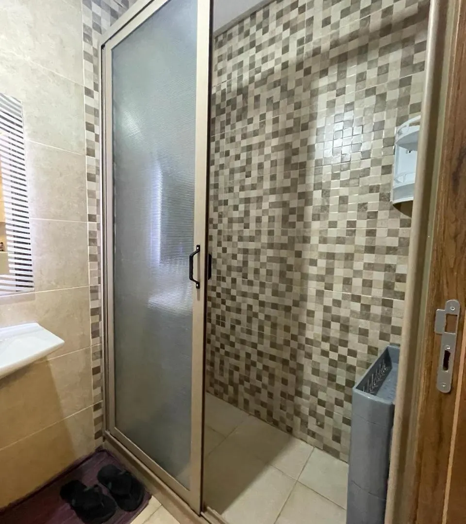 Appartement Bien Equipe Марракеш
