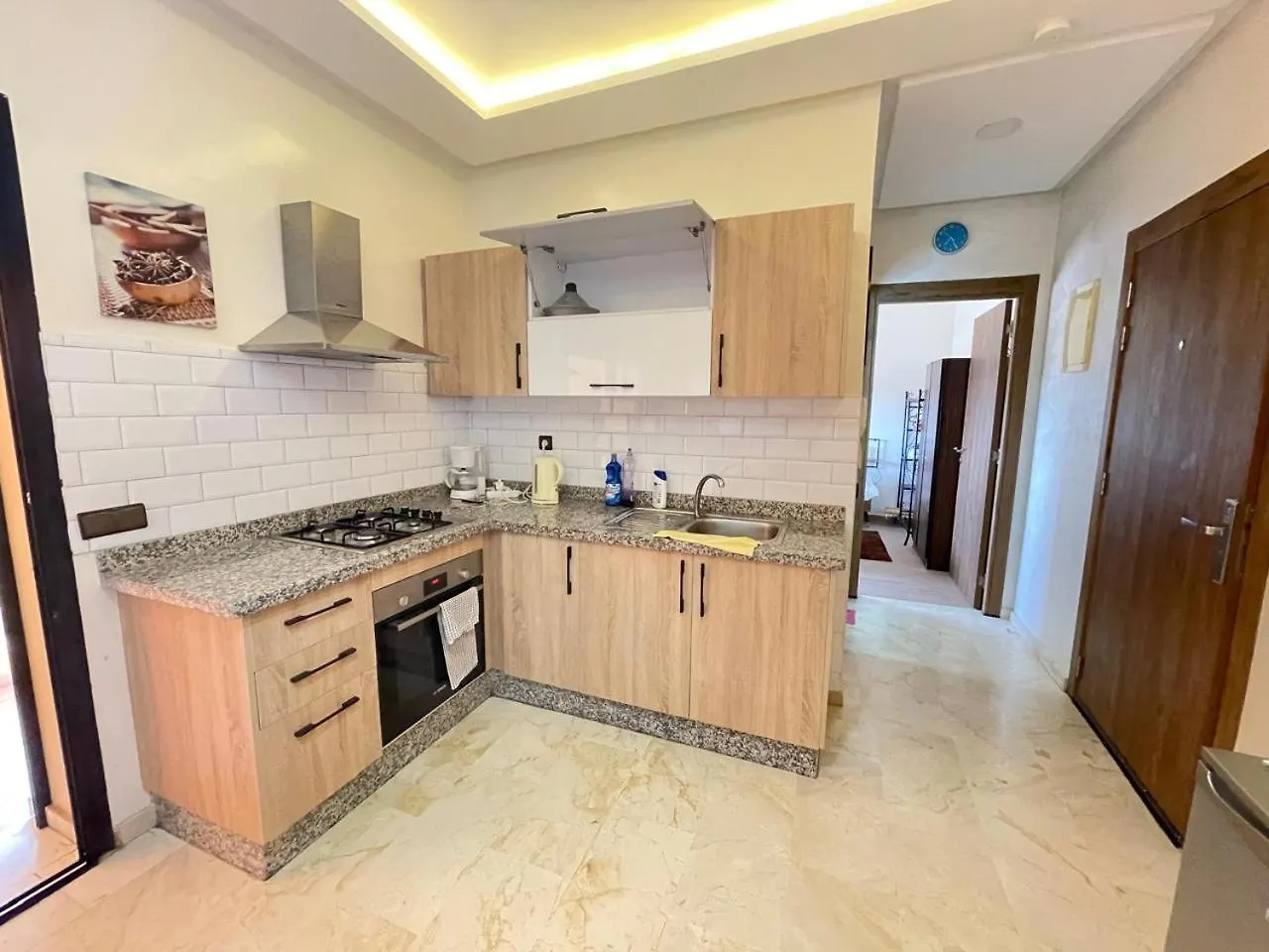 Апартаменты Appartement Bien Equipe Марракеш