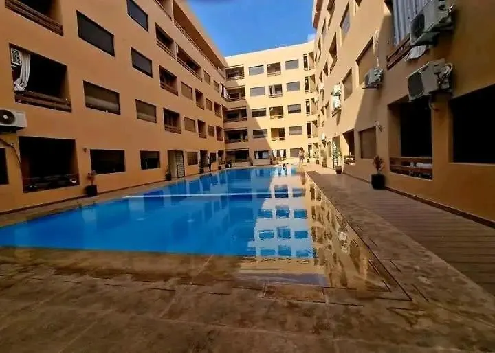 Appartement Bien Equipe Марракеш